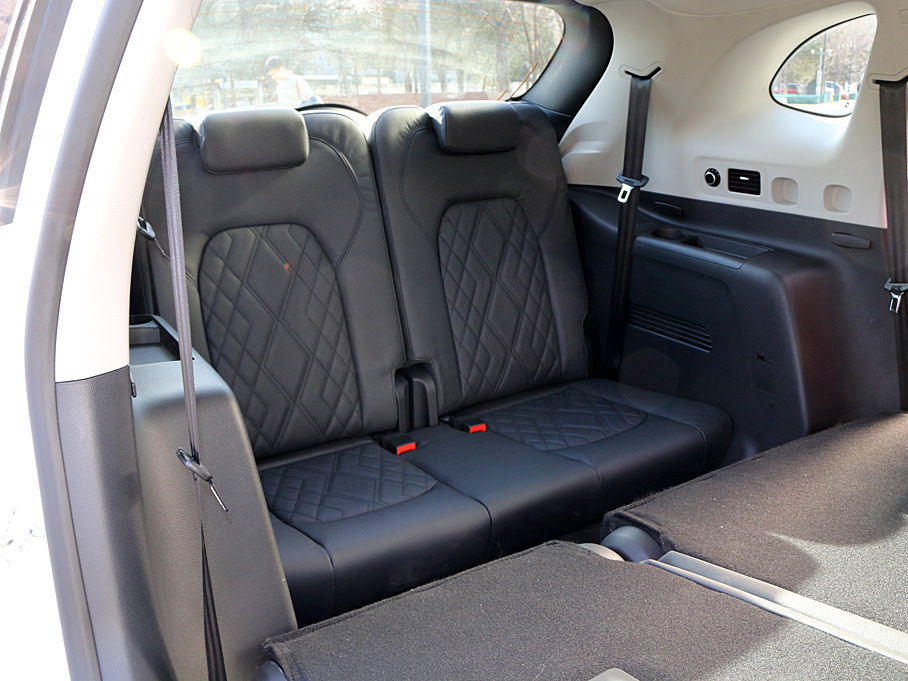 寶沃BX7六座版和七座版實拍