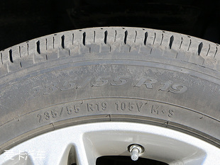 2016款攬勝極光品質(zhì)測(cè)試