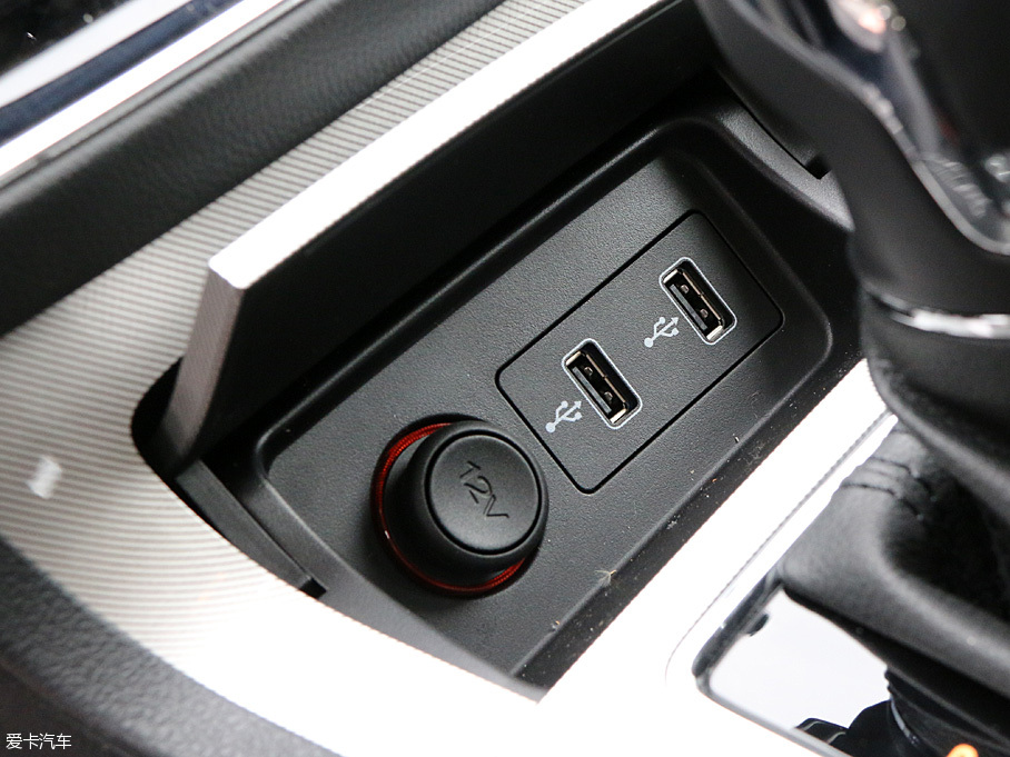 上汽榮威eRX5靜態體驗