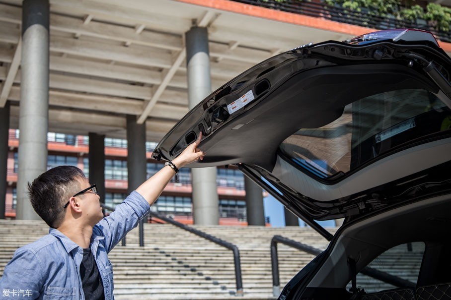 廣汽豐田2018款漢蘭達(dá)