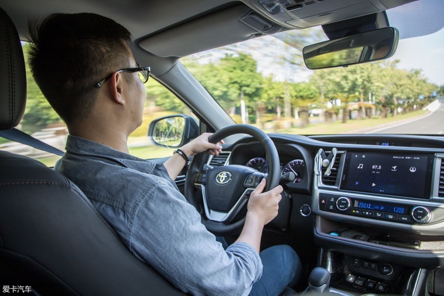 廣汽豐田2018款漢蘭達(dá)