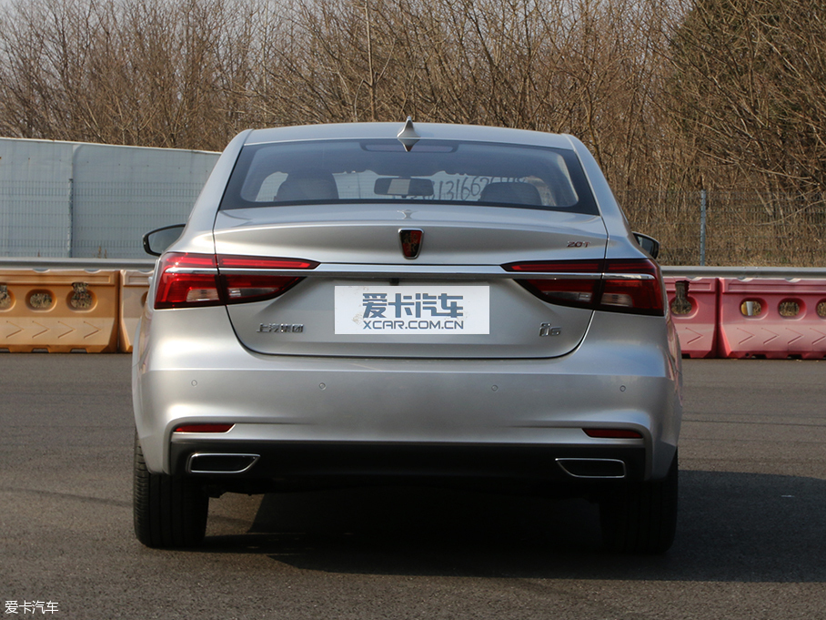 以不同創(chuàng)不凡 愛卡實拍上汽榮威i6 20T