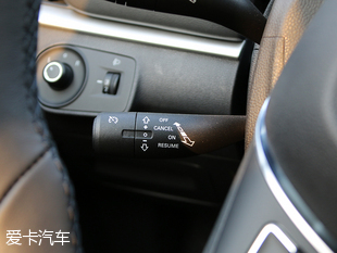 以不同創不凡 愛卡實拍上汽榮威i6 20T