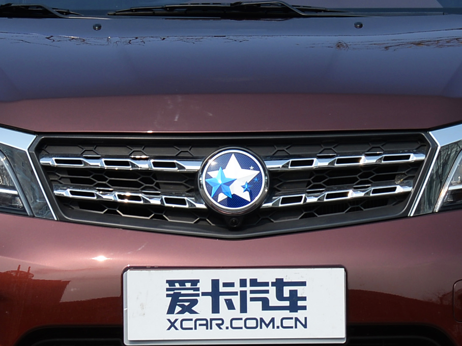 實拍東風啟辰M50V