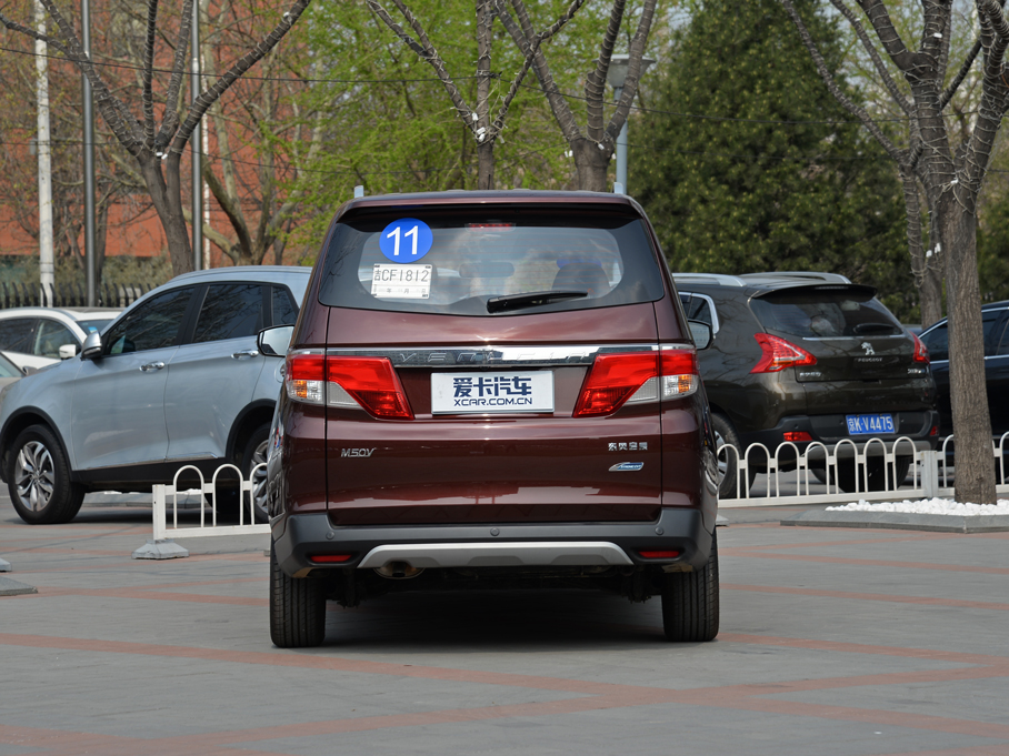 實拍東風啟辰M50V