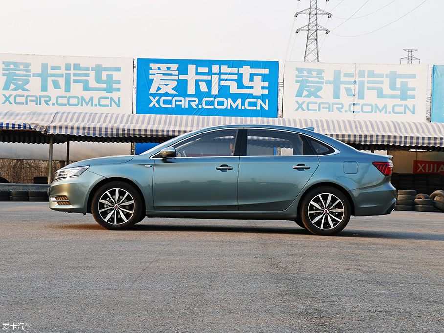 向上的又一步 上汽榮威i6 20T品質測試