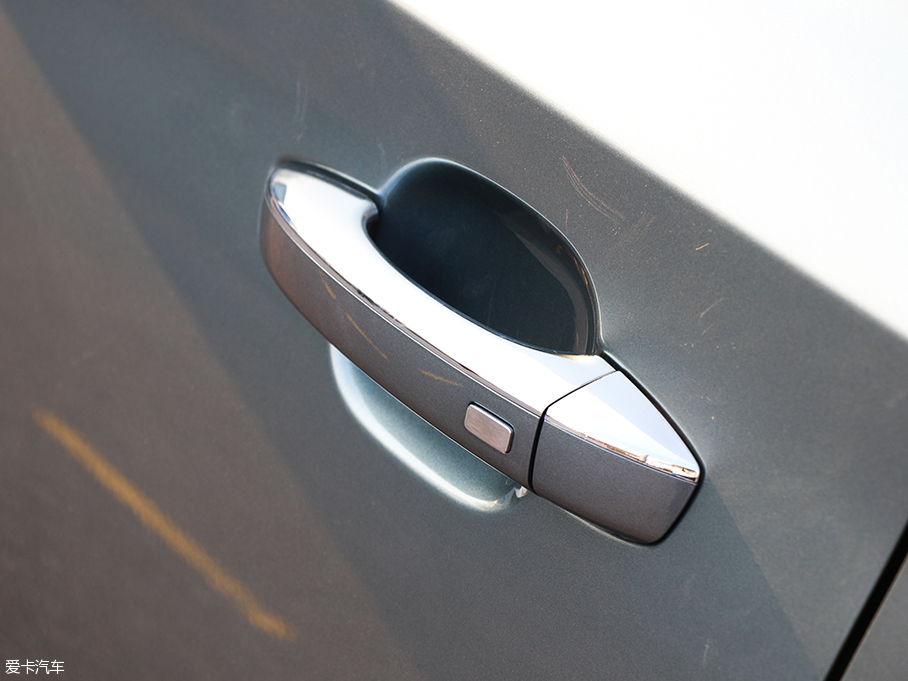 向上的又一步 上汽榮威i6 20T品質測試