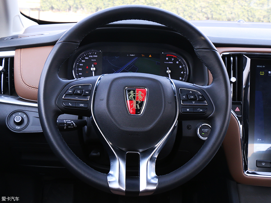 向上的又一步 上汽榮威i6 20T品質測試