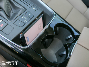 實拍東風雪鐵龍第三代C5