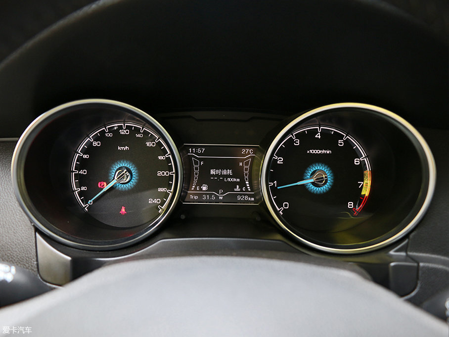 實拍眾泰SR7－GAL