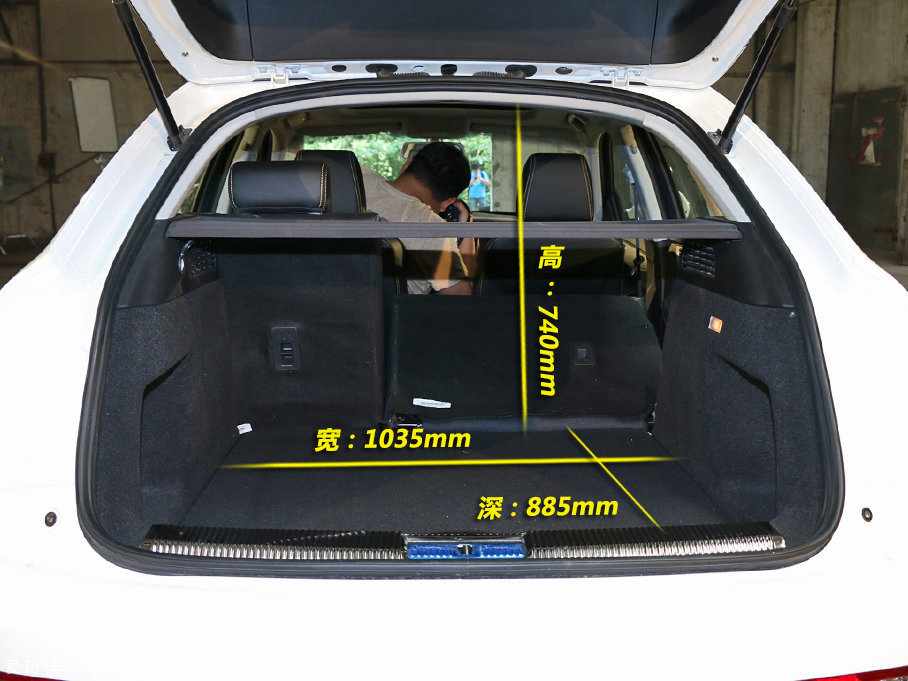 實拍眾泰SR7－GAL