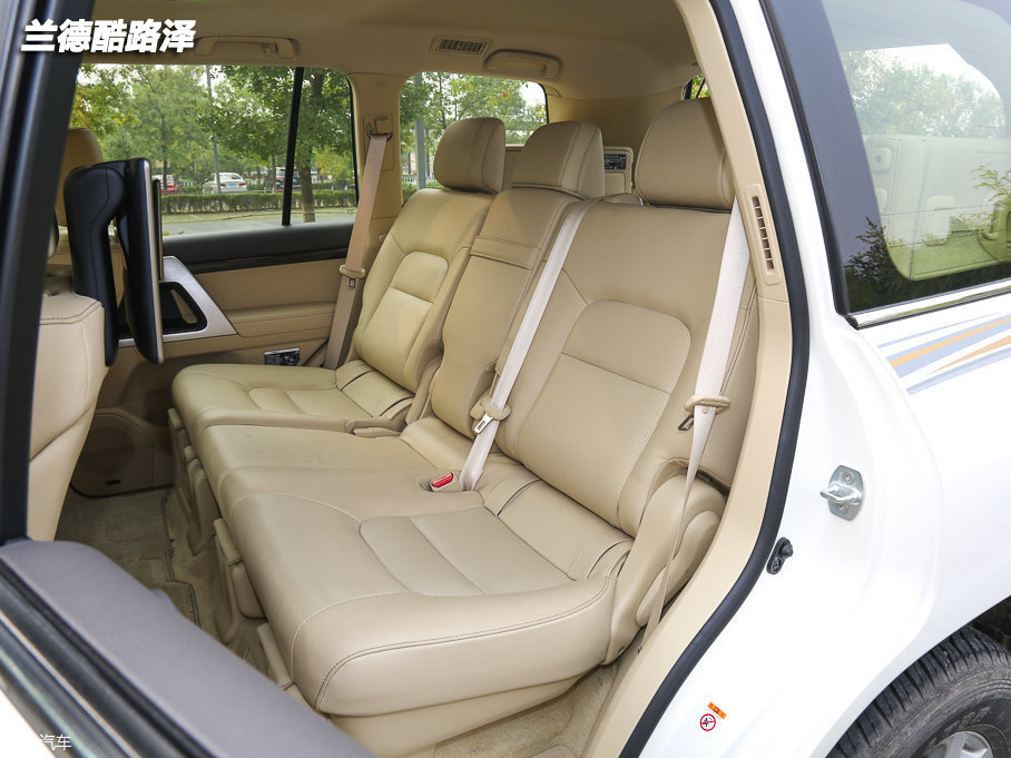 途樂與蘭德酷路澤的對決