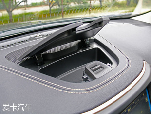 愛卡實拍2017款自由光