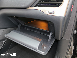 愛卡實拍2017款自由光