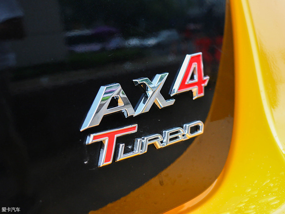 實拍東風風神AX4