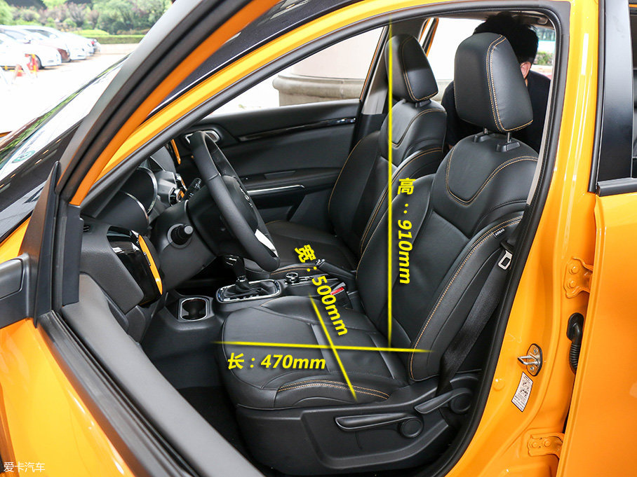 實(shí)拍東風(fēng)風(fēng)神AX4