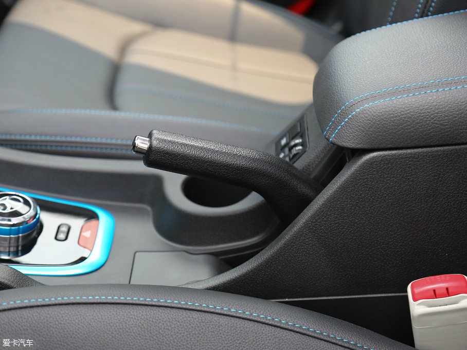 實拍北汽新能源EU400