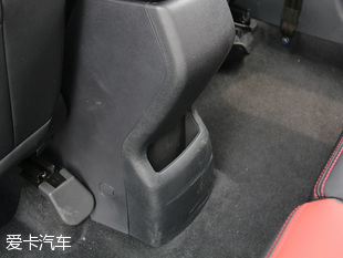 愛卡實拍中華新款V3