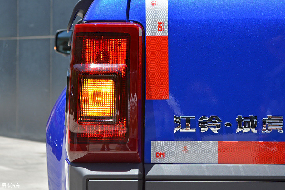 愛卡實(shí)拍全新江鈴域虎