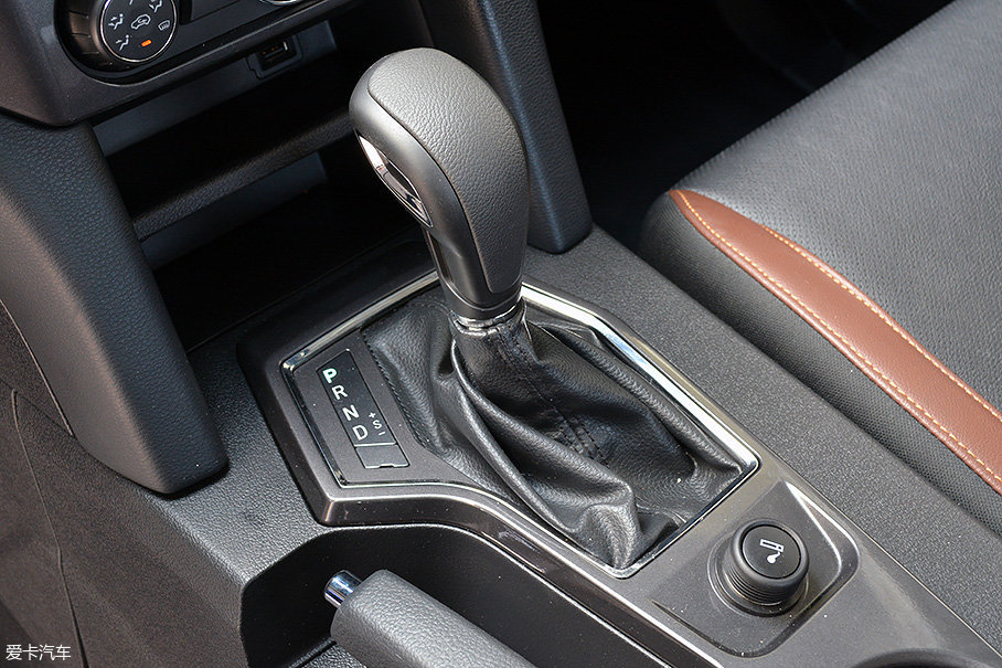 愛卡實(shí)拍全新江鈴域虎