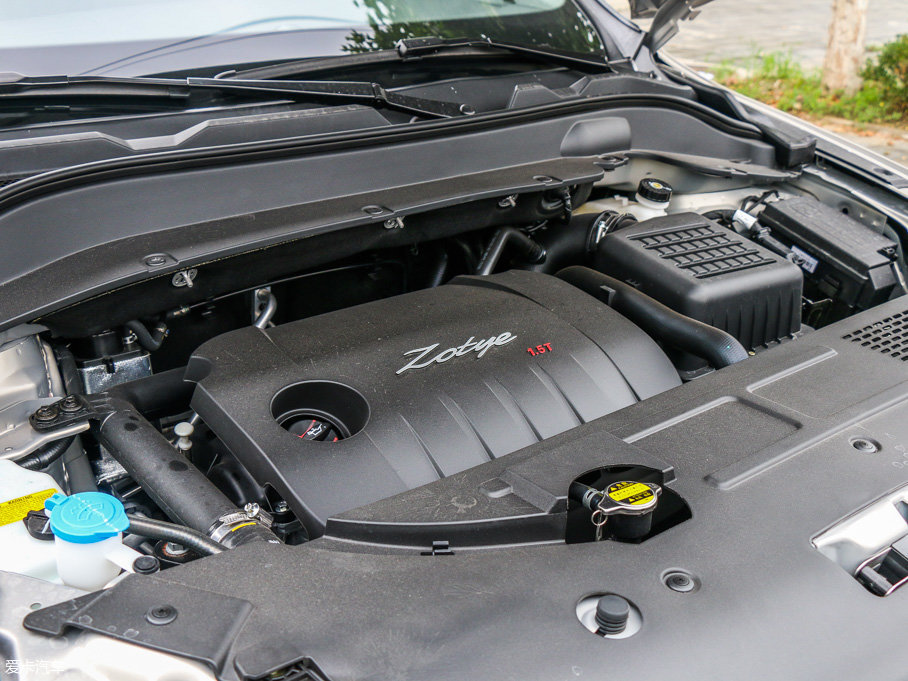 實拍眾泰新款SR7