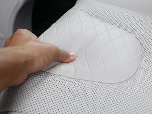 愛卡實拍東風啟辰D60