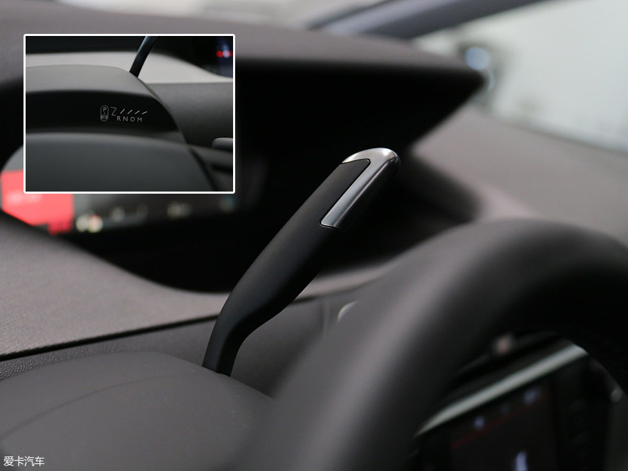 實(shí)拍雪鐵龍C4 Picasso