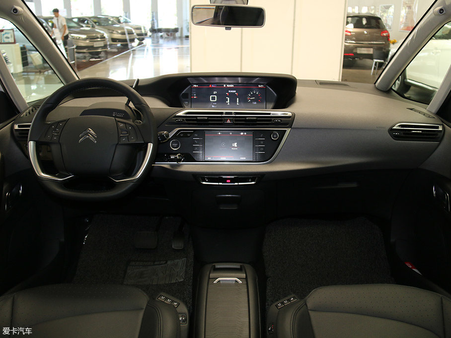 實(shí)拍雪鐵龍C4 Picasso