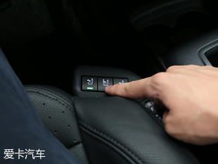 實(shí)拍雪鐵龍C4 Picasso