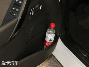 實(shí)拍雪鐵龍C4 Picasso