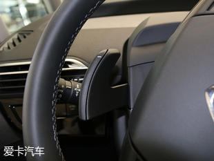 實(shí)拍雪鐵龍C4 Picasso