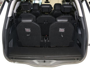 實(shí)拍雪鐵龍C4 Picasso