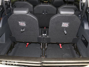 實(shí)拍雪鐵龍C4 Picasso