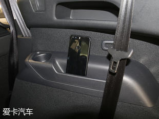 實(shí)拍雪鐵龍C4 Picasso