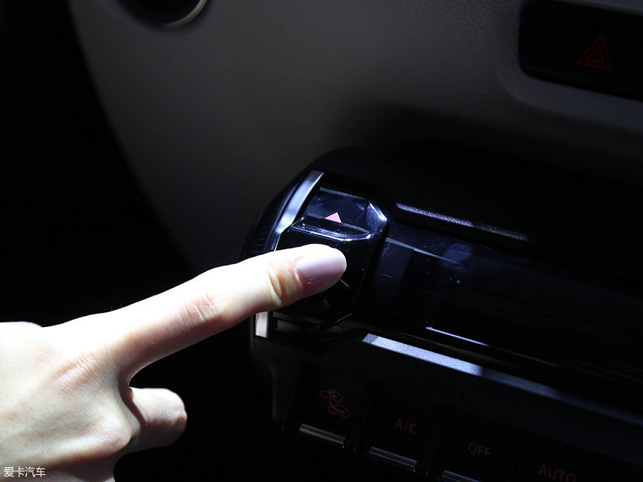 給她一個(gè)自由 成都車展之七夕購車指南