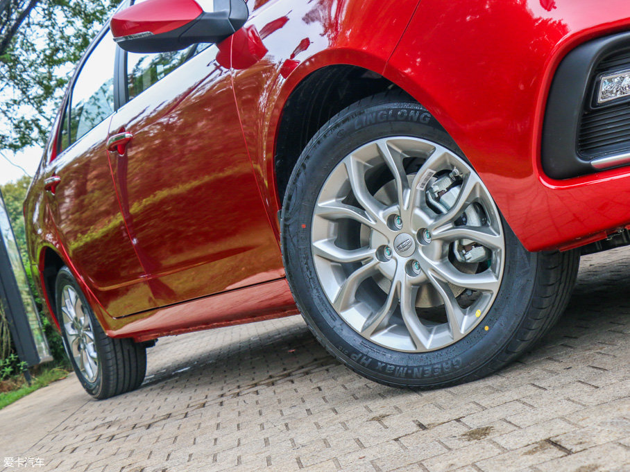 實拍吉利全新遠景