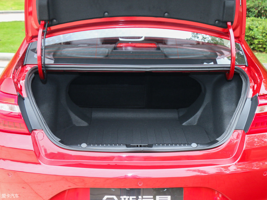 實拍吉利全新遠景