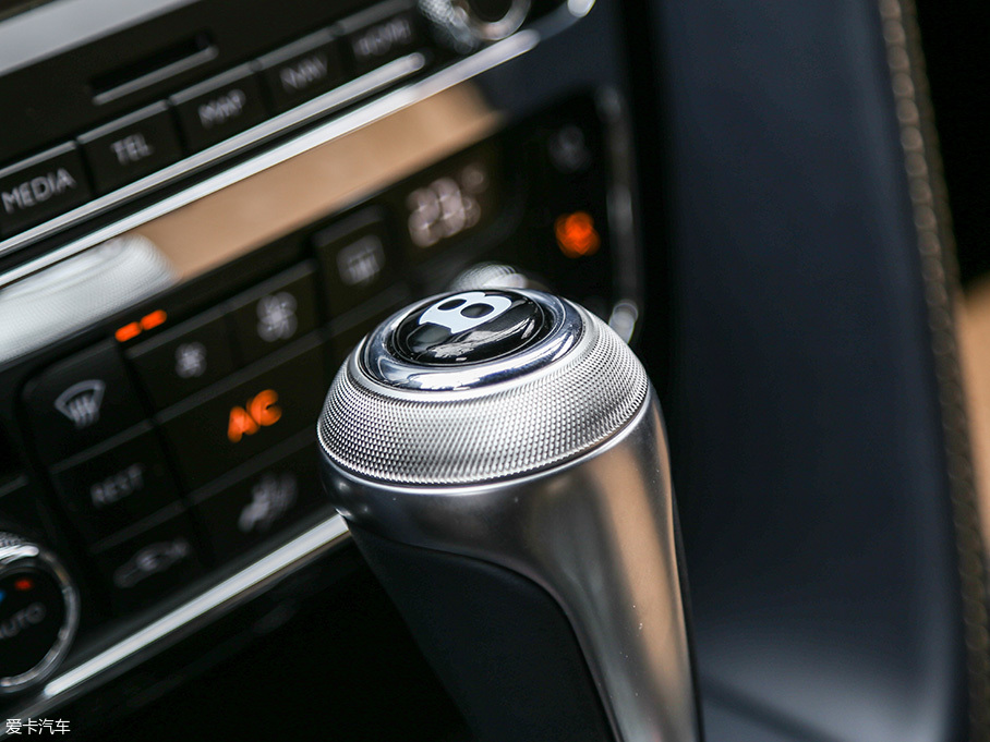 醉倒在飛馳的“溫柔鄉”