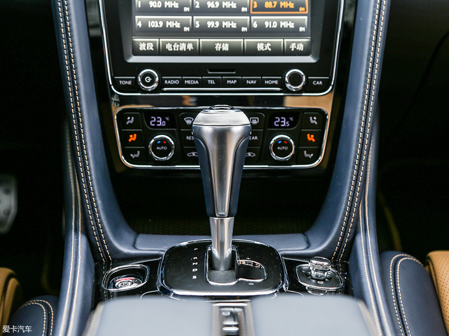 醉倒在飛馳的“溫柔鄉”