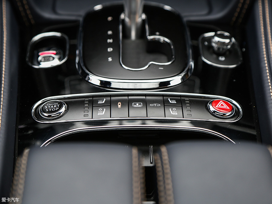 醉倒在飛馳的“溫柔鄉”