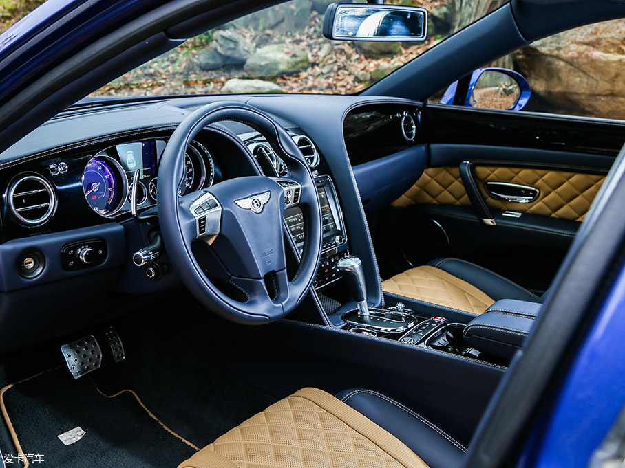 醉倒在飛馳的“溫柔鄉”