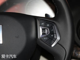 实拍WEY P8