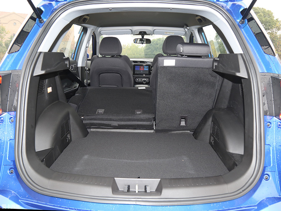 愛卡實拍瑞虎5X