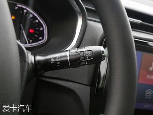 愛卡實拍瑞虎5X