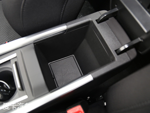 愛卡實拍瑞虎5X