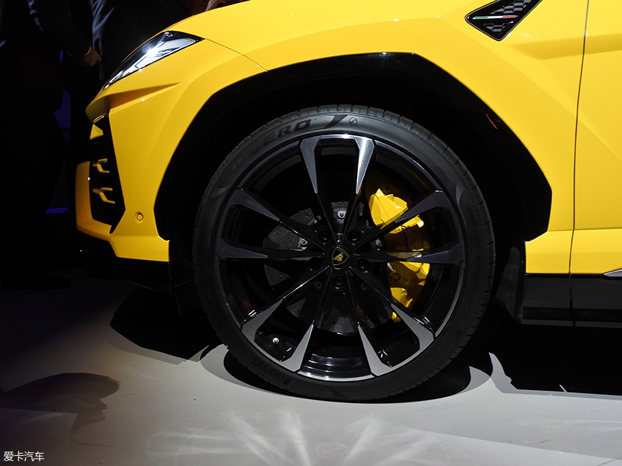 蘭博基尼Urus首發實拍