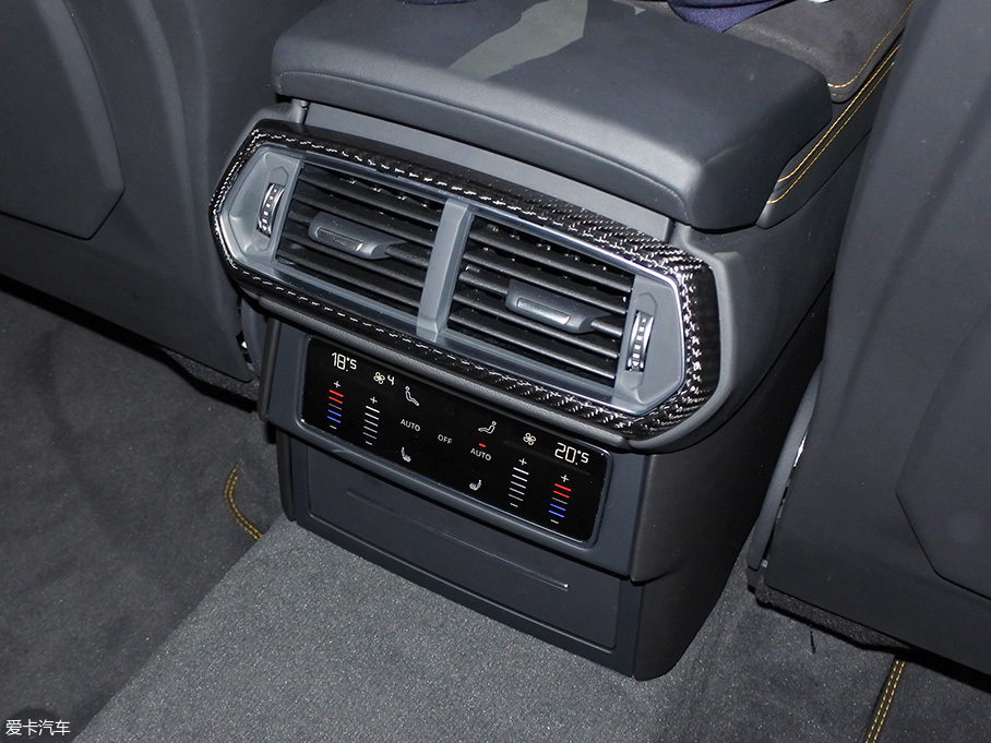 蘭博基尼Urus首發實拍