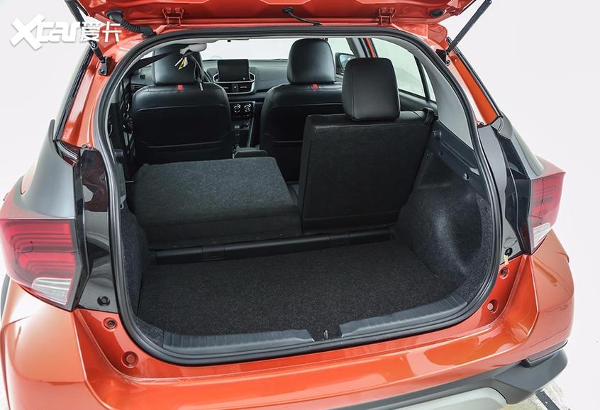 致炫X行李廂空間