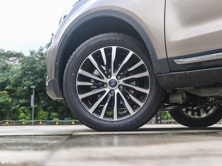 江鈴福特2019款領(lǐng)界