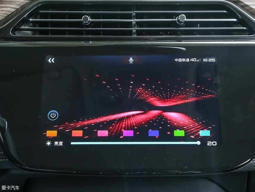 江鈴福特2019款領(lǐng)界